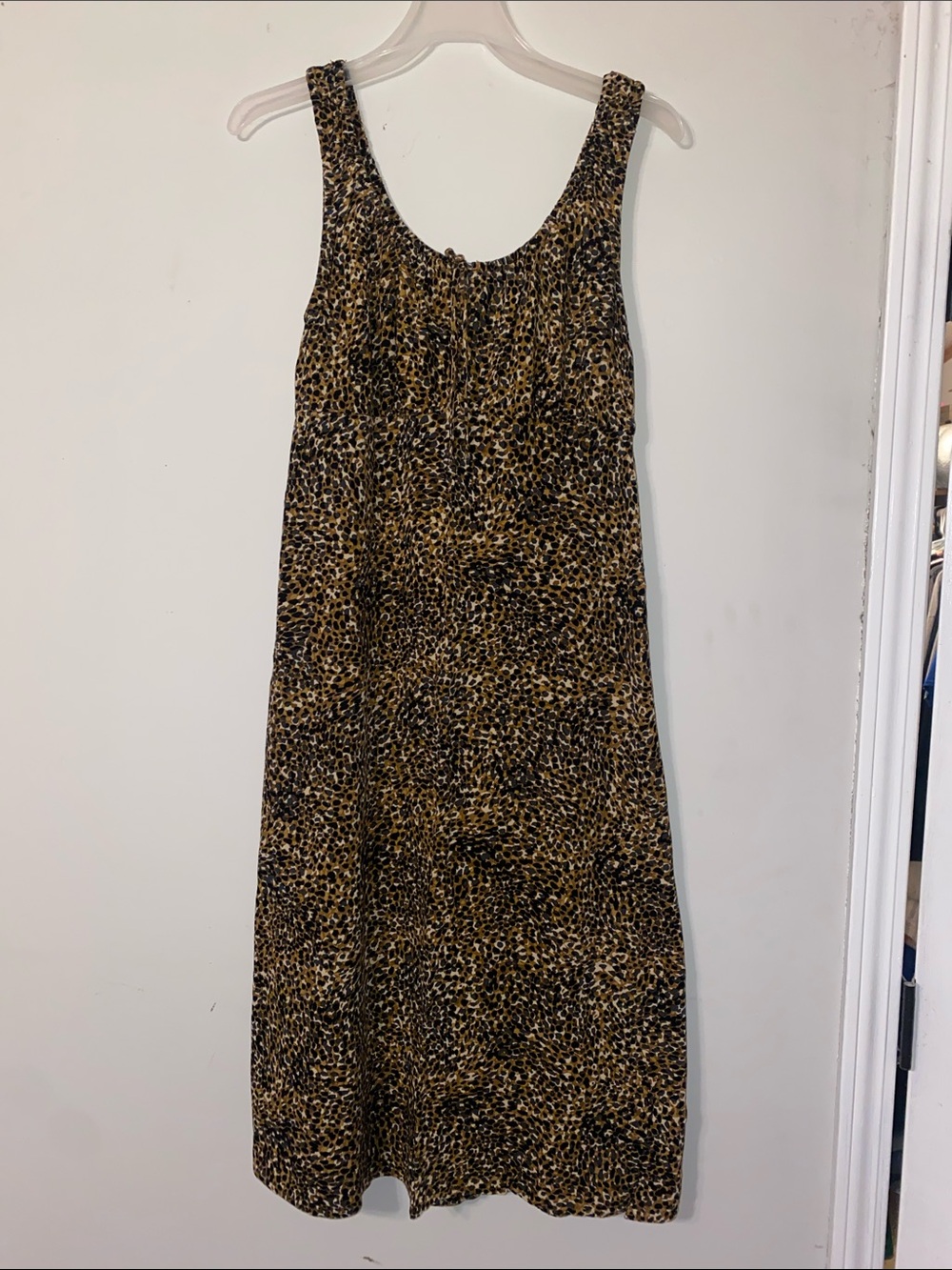 Old Navy Leopard-Pattern Sleeveless Midi Dress in Brown and Black
